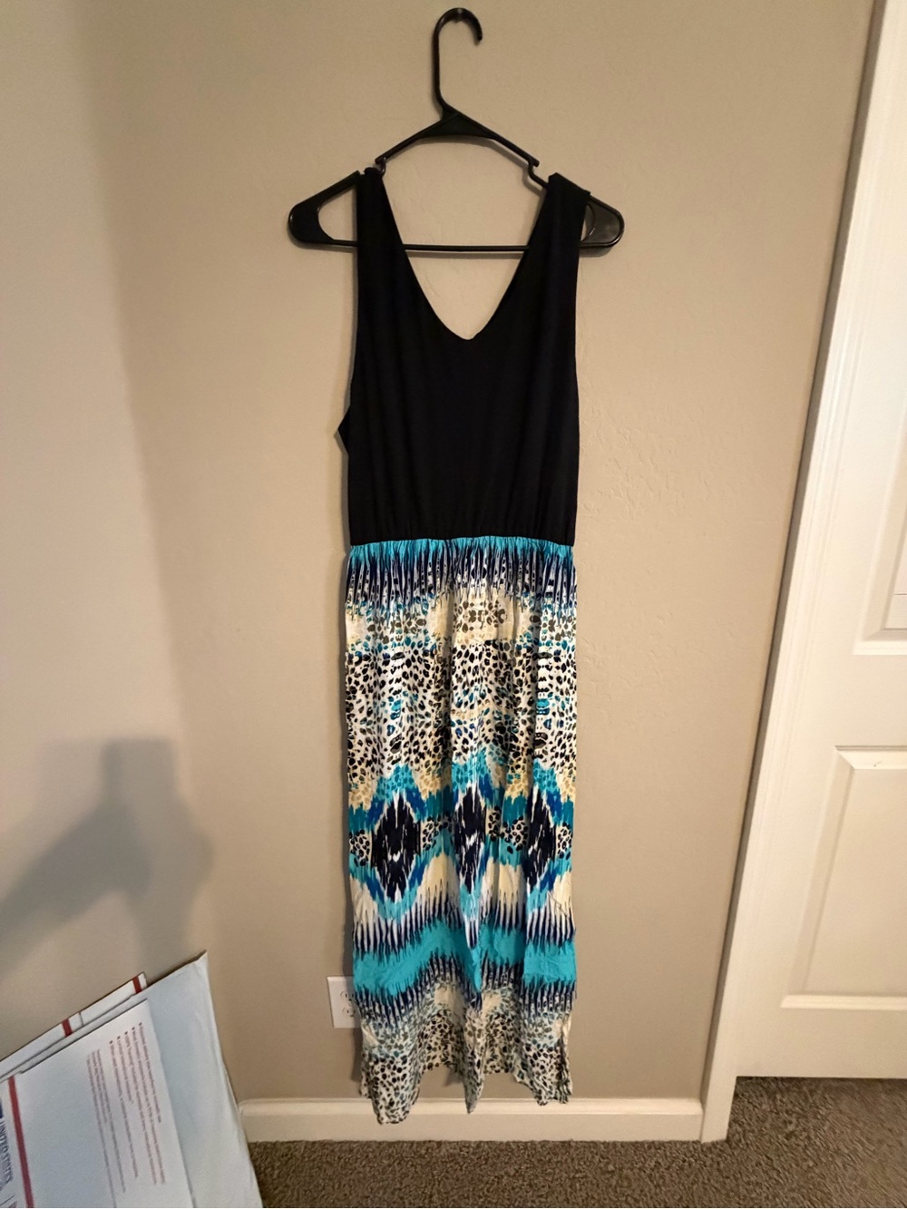 Faded Glory Black Bodice Blue & Cream Printed Maxi Dress